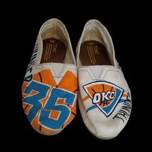 Toms OKC Thunder Size 8